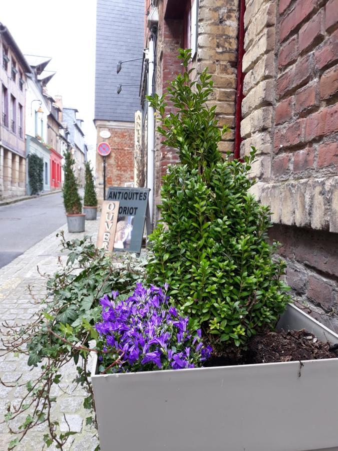 Le Valentin - Parking Prive - Coeur Historique Appartement Honfleur Buitenkant foto