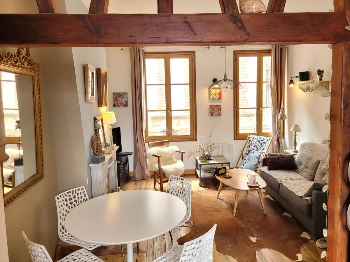 Le Valentin - Parking Prive - Coeur Historique Appartement Honfleur Buitenkant foto